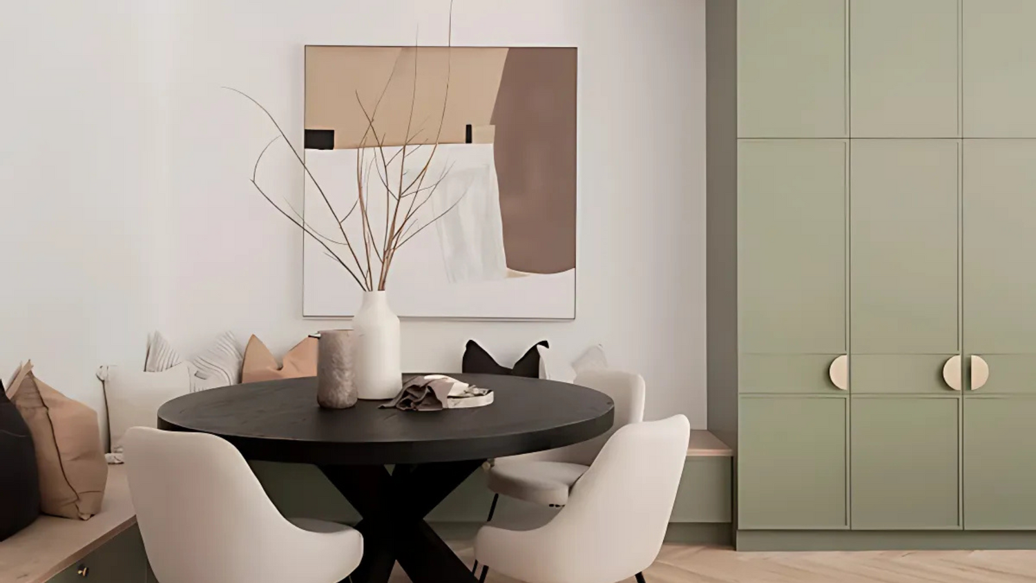 Can Large Half Moon Handles Be Used Back-to-Back?