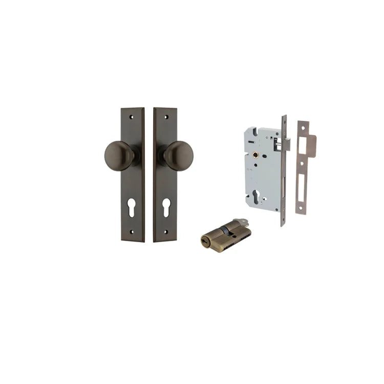 Cambridge Knob - Chamfered Backplate - Ella Grace - Iver - Signature Brass - Door Knobs