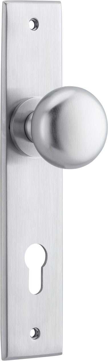 Cambridge Knob - Chamfered Backplate - Ella Grace - Iver - Brushed Chrome - Door Knobs