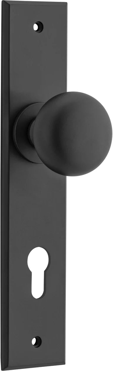 Cambridge Knob - Chamfered Backplate - Ella Grace - Iver - Matt Black - Door Knobs