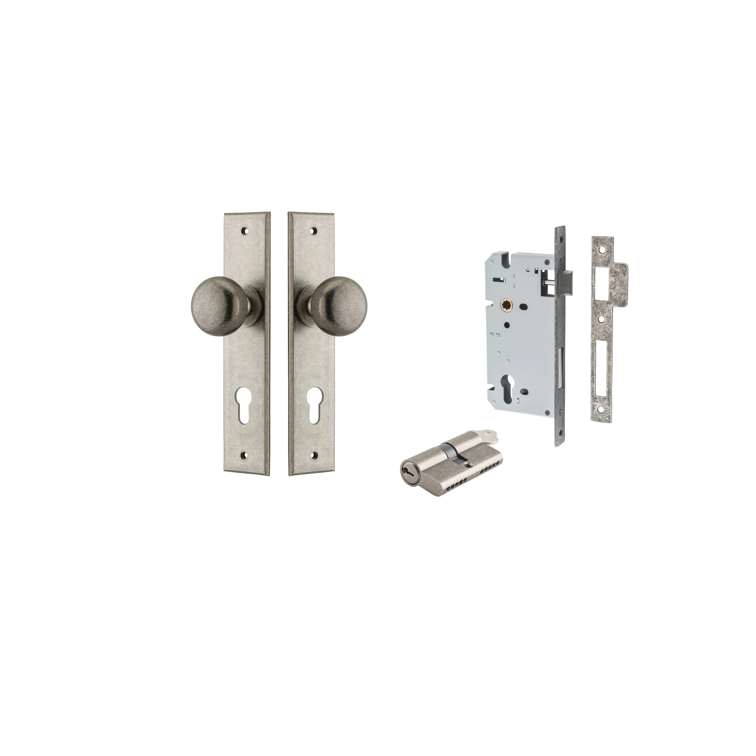 Cambridge Knob - Chamfered Backplate - Ella Grace - Iver - Distressed Nickel - Door Knobs