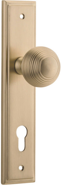 Guildford Knob - Stepped Backplate - Ella Grace - Iver - Brushed Brass - Door Knobs