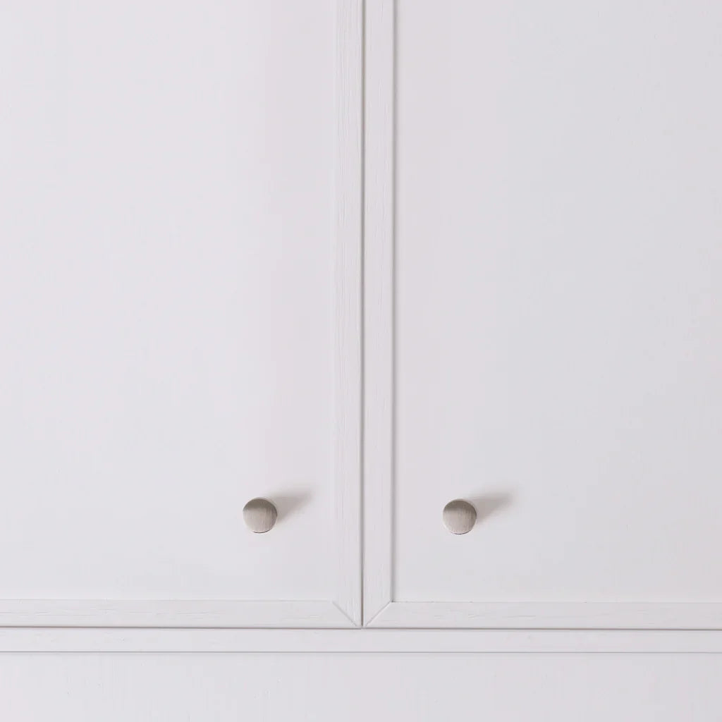 Ren Knob in satin nickel, detail