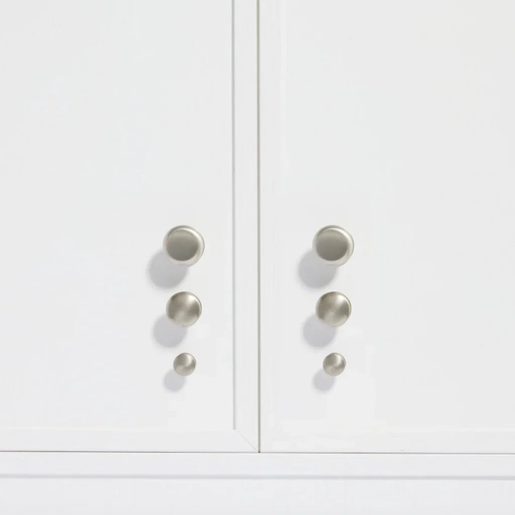 Kew Knob in satin nickel, detail