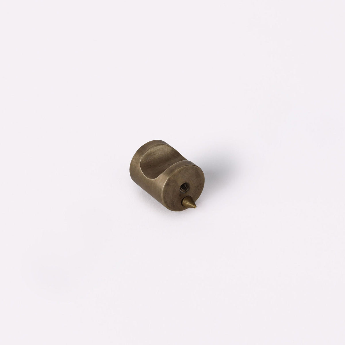 Ren Knob in acid washed brass, detail