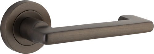 Baltimore Return Lever - Round Rose DDA - Ella Grace - Iver - Signature Brass - Door Levers