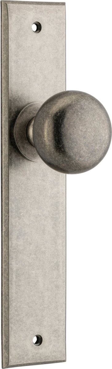 Cambridge Knob - Chamfered Backplate - Ella Grace - Iver - Distressed Nickel - Door Knobs