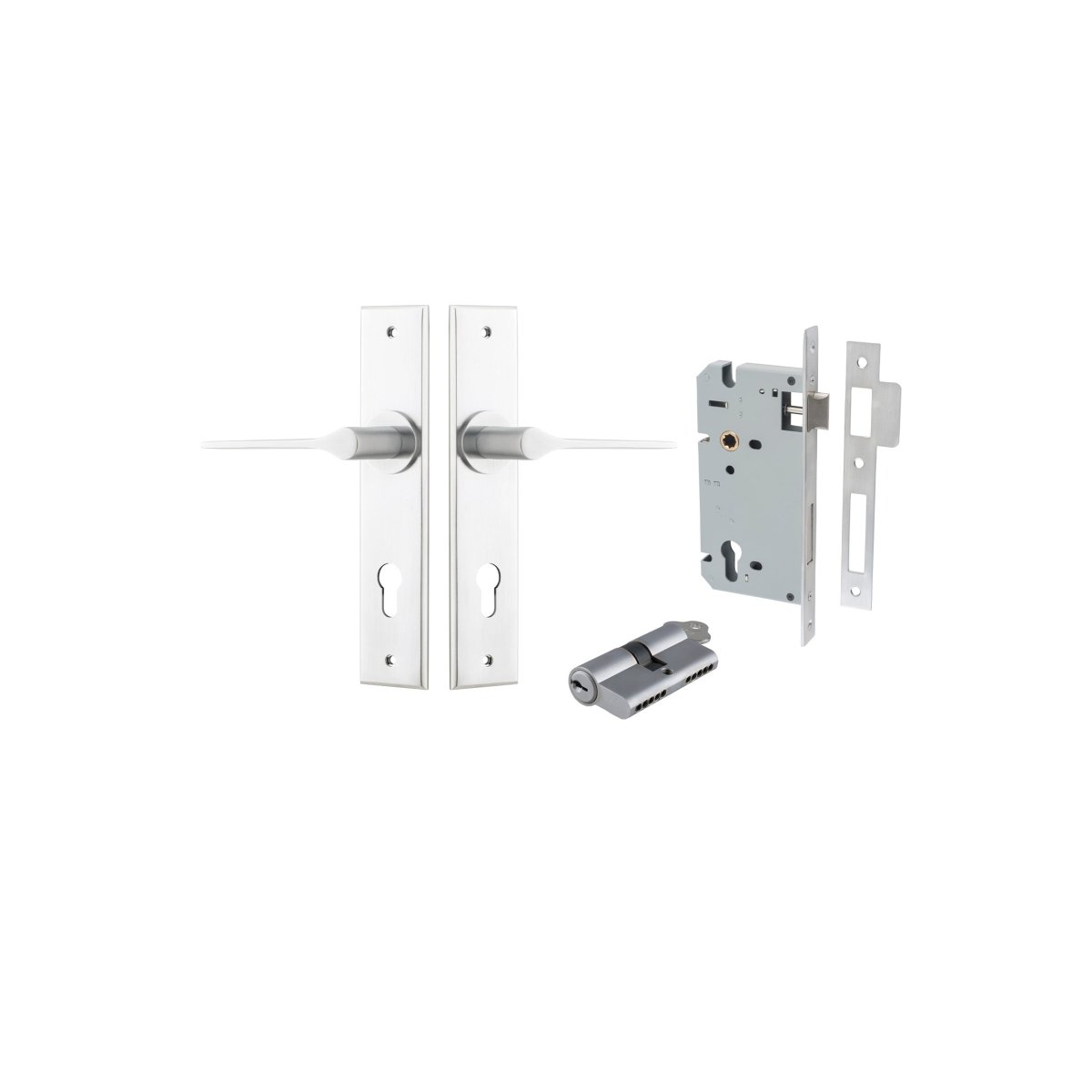 Como Lever - Chamfered Backplate - Ella Grace - Iver - Brushed Chrome - Door Levers