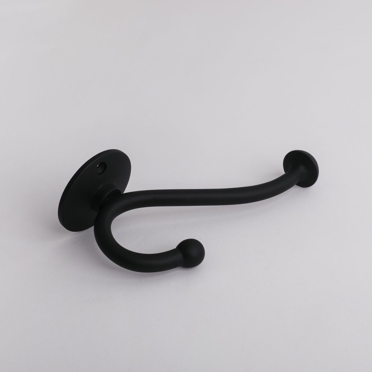 Eden Hook in blackest black, detail