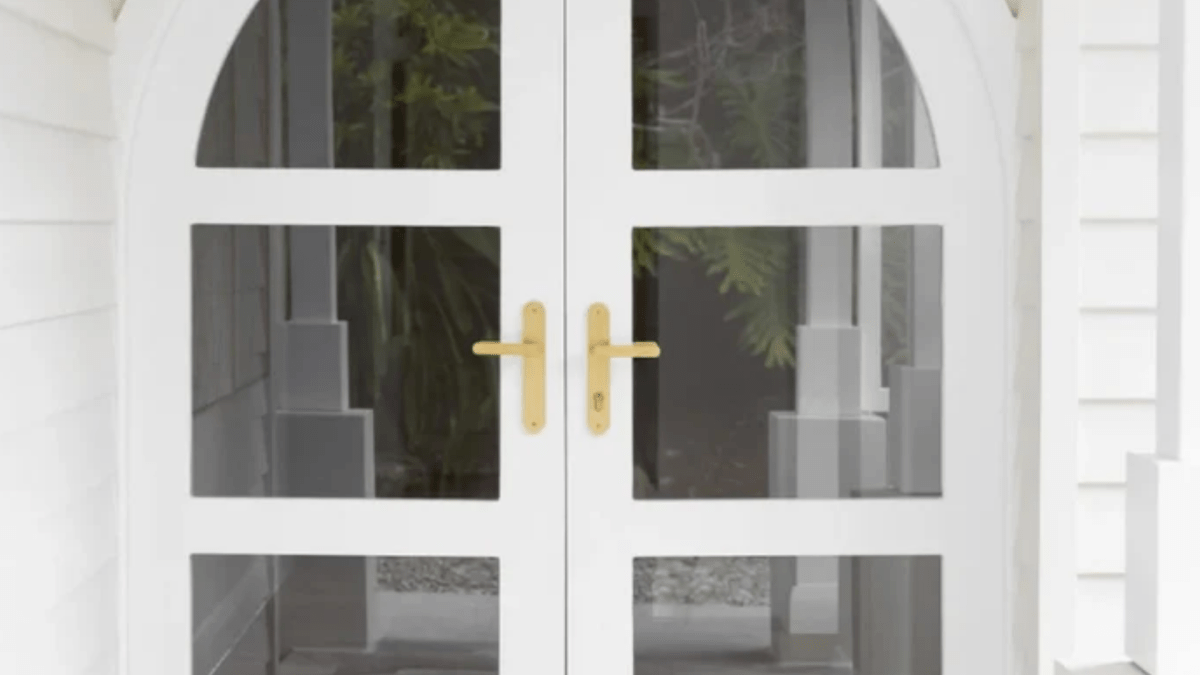 The Best River-Inspired Door Handles and Hardware for Modern Homes - Ella Grace