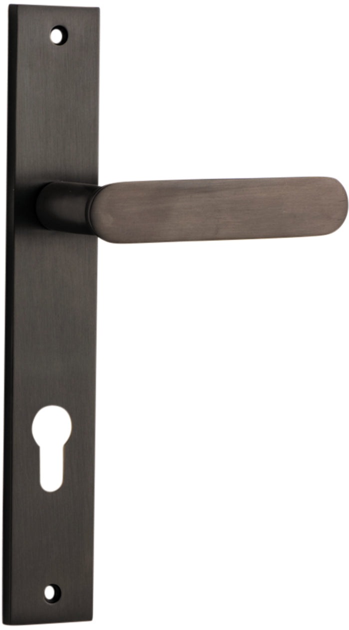 Bronte Lever - Rectangular Backplate - Ella Grace - Iver - Signature Brass - Door Levers