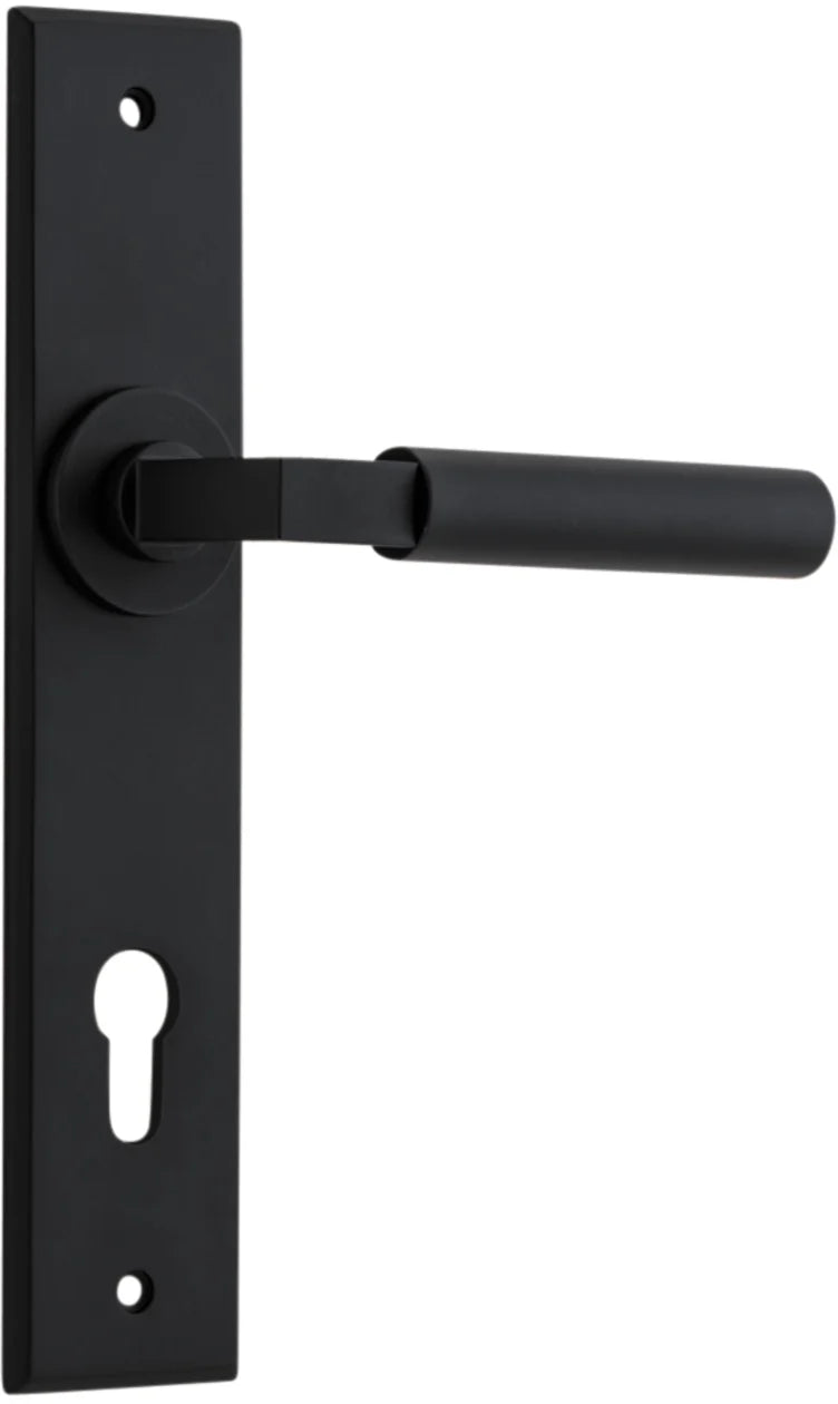 Berlin Lever - Chamfered Backplate - Ella Grace - Iver - Matt Black - Door Levers