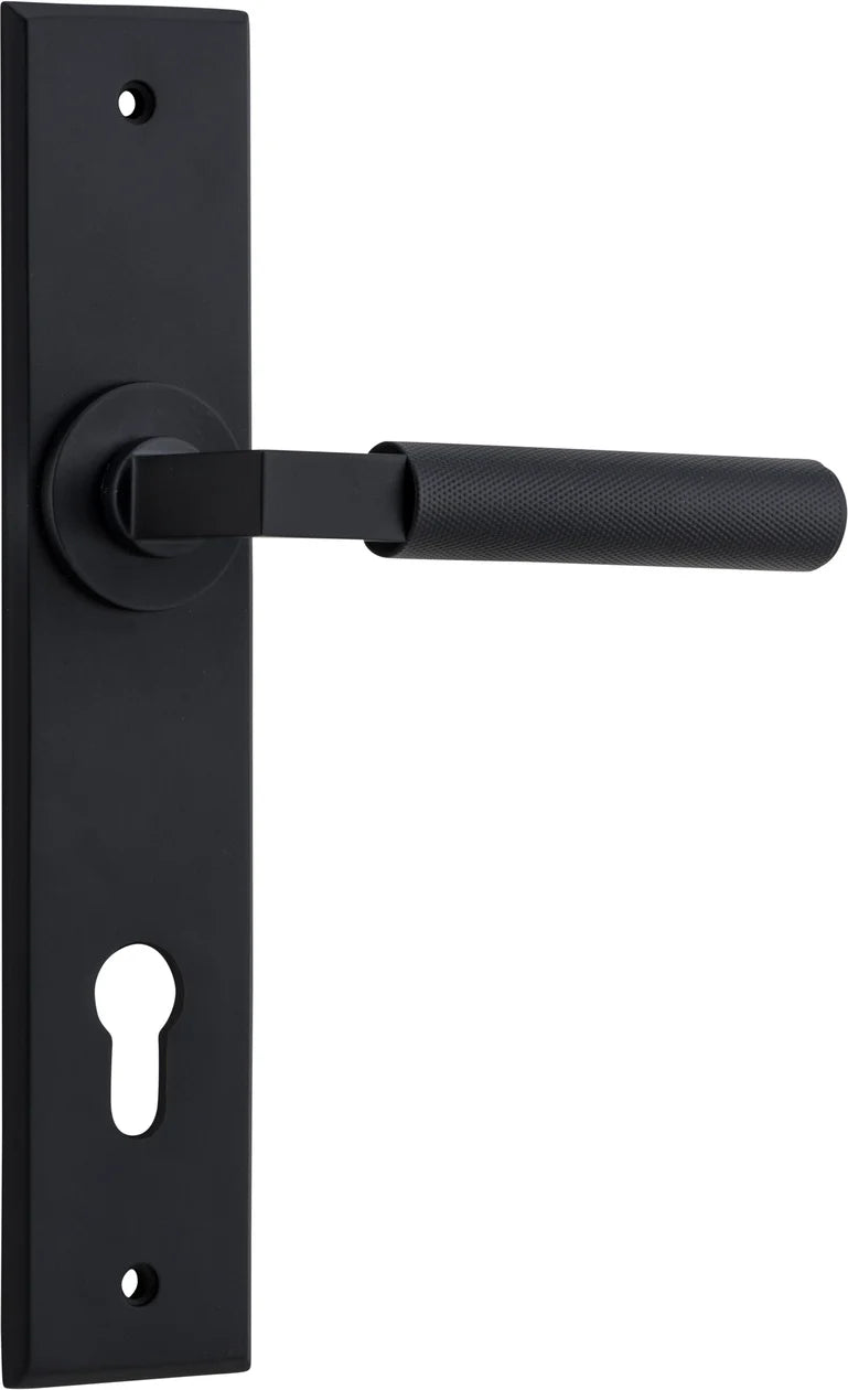 Brunswick Lever - Chamfered Backplate - Ella Grace - Iver - Matt Black - Door Levers