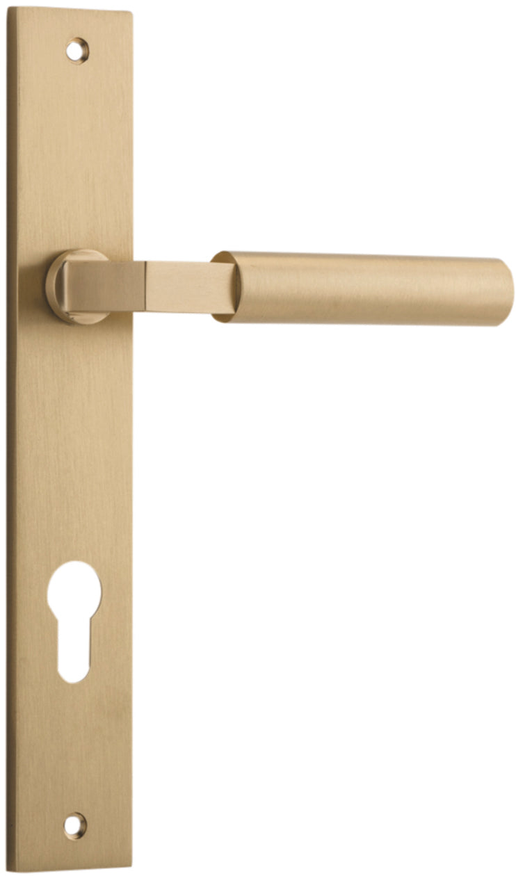 Berlin Lever - Rectangular Backplate - Ella Grace - Iver - Brushed Brass - Door Levers