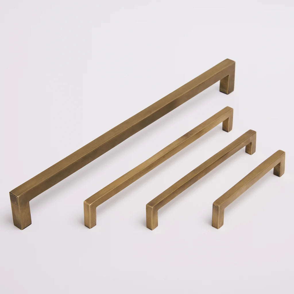 Hepburn Hardware Ascot Handle | Acid Washed Brass