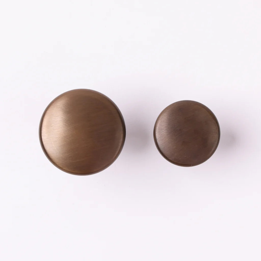 Hepburn Hardware Ascot Knob | Antique Bronze
