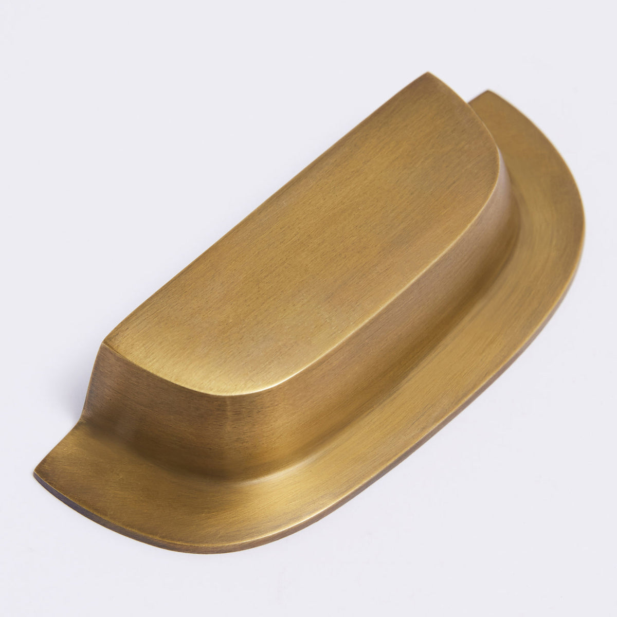 Highland Cup Pull in acid washed brass, detail