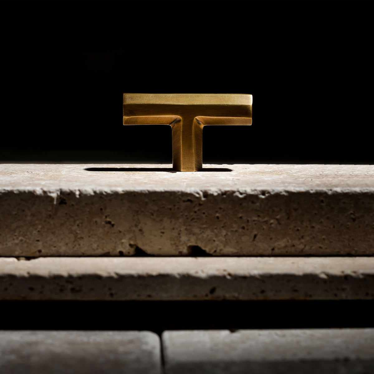 Henley T-Bar in acid washed brass, detail
