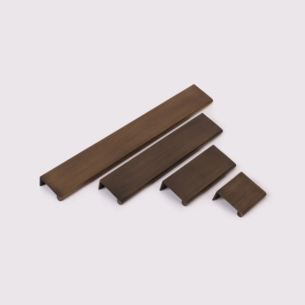 Ren Lip Pull in English bronze by Hepburn Hardware