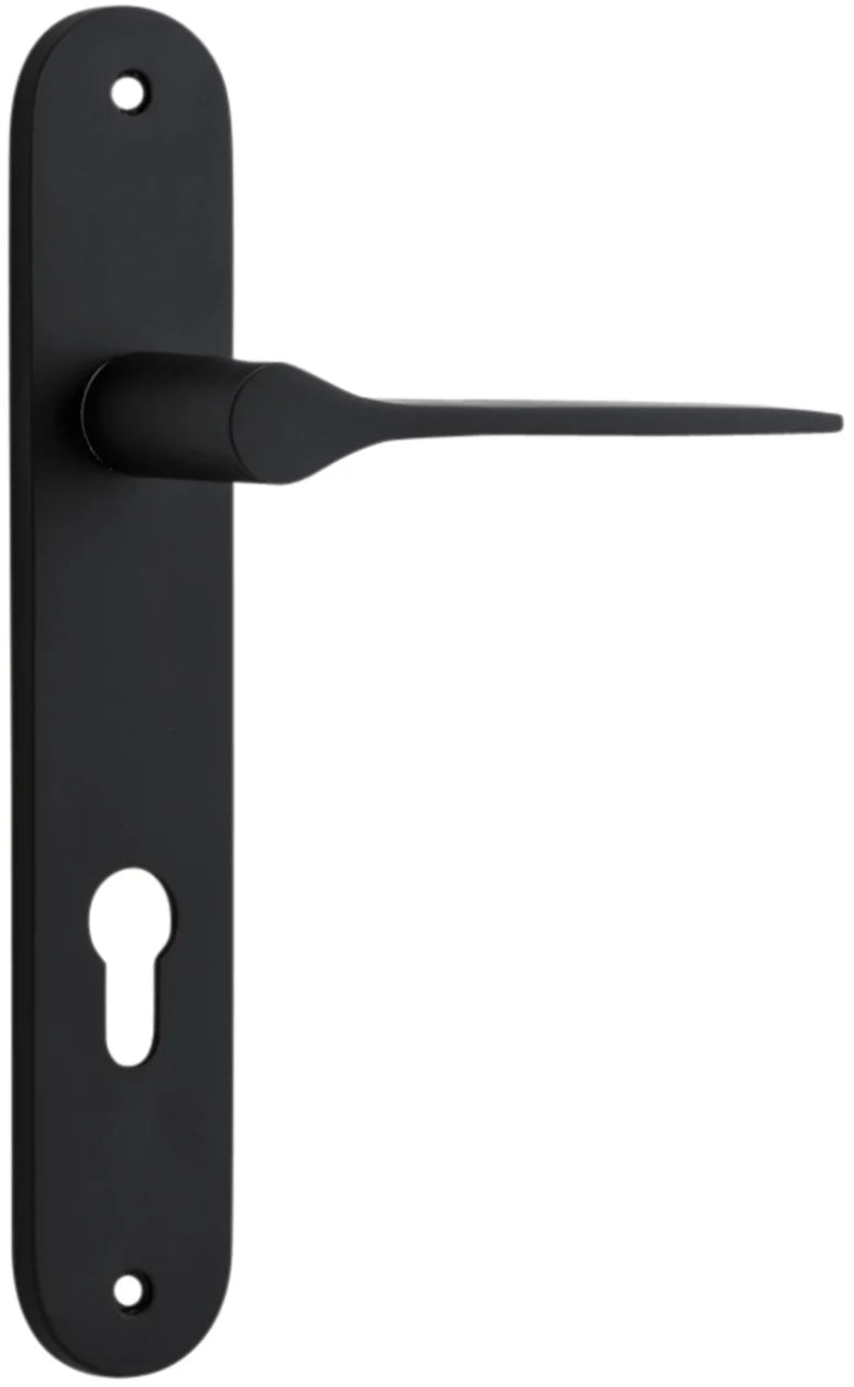 Como Lever - Oval Backplate - Ella Grace - Iver - Matt Black - Door Levers