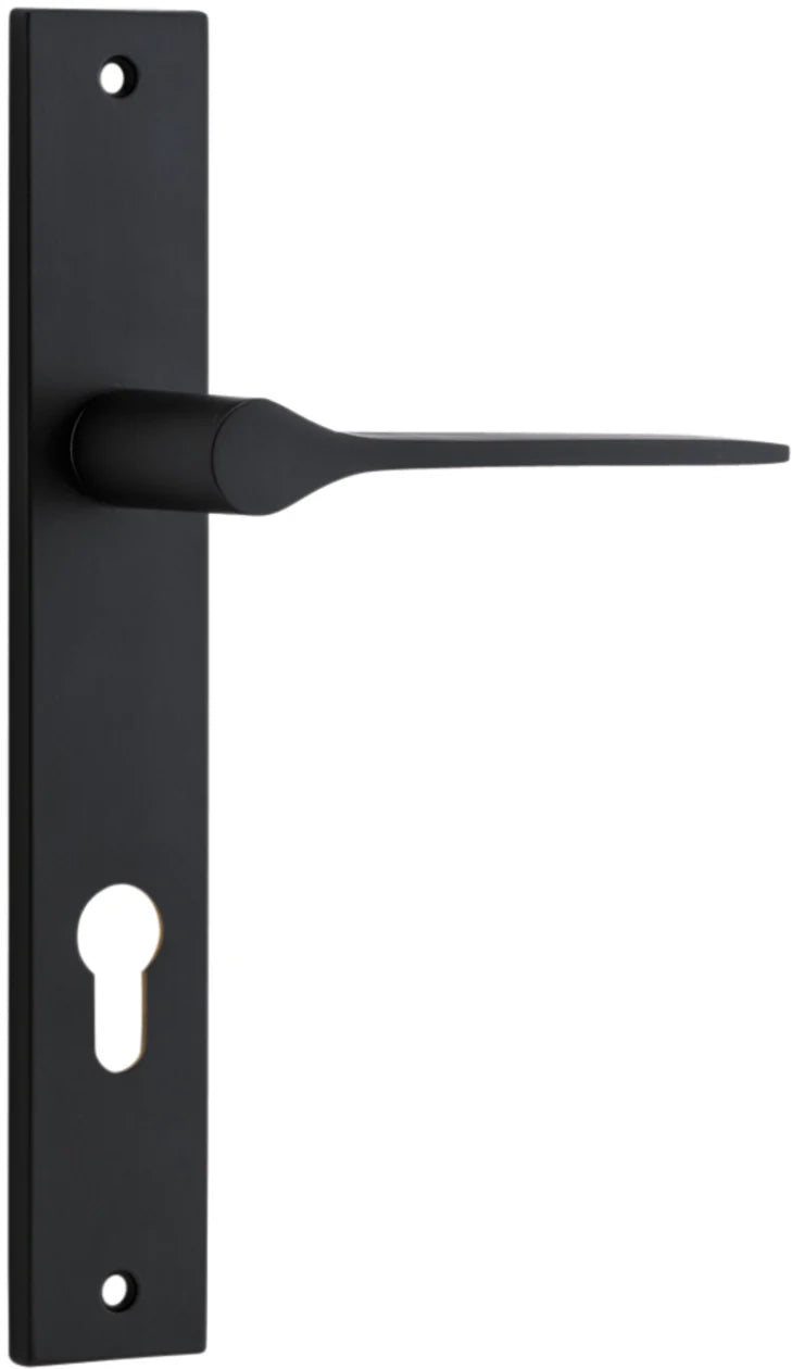 Como Lever - Rectangular Backplate - Ella Grace - Iver - Matt Black - Door Levers