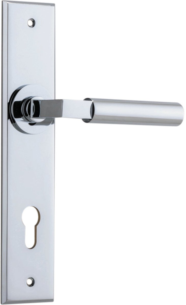 Berlin Lever - Chamfered Backplate - Ella Grace - Iver - Polished Brass - Door Levers