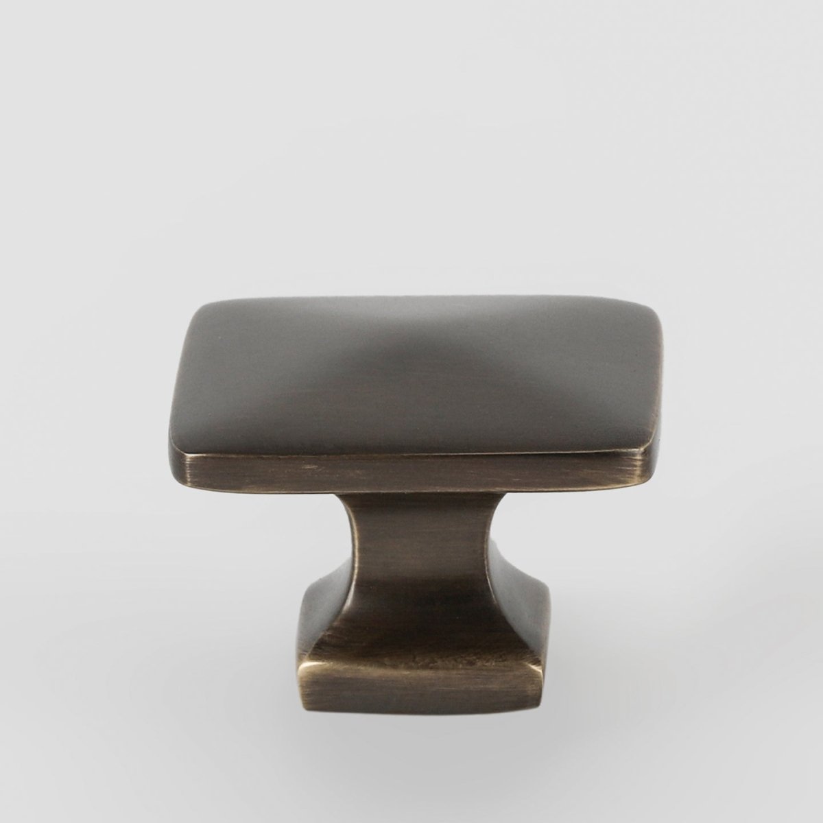 Bronte Knob in oil rubbed bronze by Hepburn Hardware