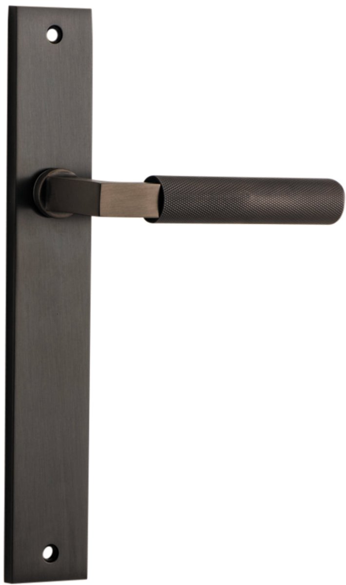 Brunswick Lever - Rectangular Backplate - Ella Grace - Iver - Signature Brass - Door Levers