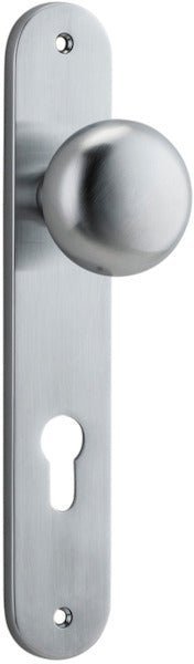 Cambridge Knob - Oval Backplate - Ella Grace - Iver - Brushed Chrome - Door Knobs