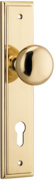 Cambridge Knob - Stepped Backplate - Ella Grace - Iver - Polished Brass - Door Knobs