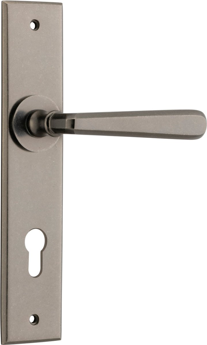 Copenhagen Lever - Chamfered Backplate - Ella Grace - Iver - Distressed Nickel - Door Levers