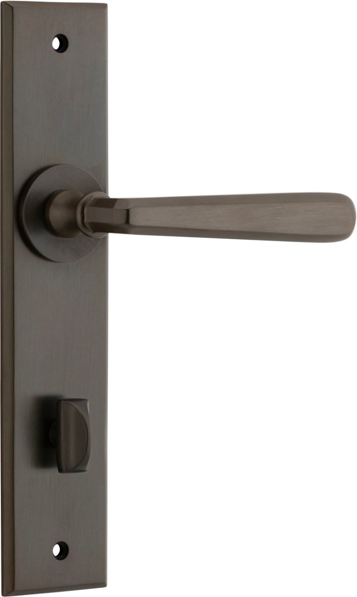 Copenhagen Lever - Chamfered Backplate - Ella Grace - Iver - Signature Brass - Door Levers