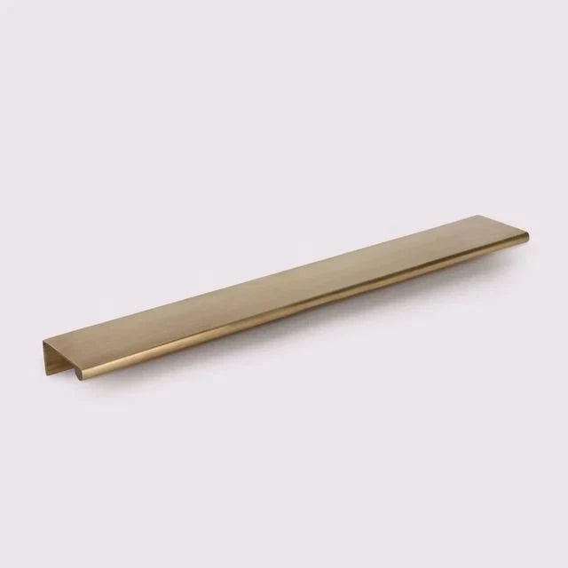 Ren Lip Pull in acid washed brass, 300mm