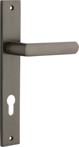 Osaka Lever - Rectangular Backplate - Ella Grace - Iver - Signature Brass - Door Levers