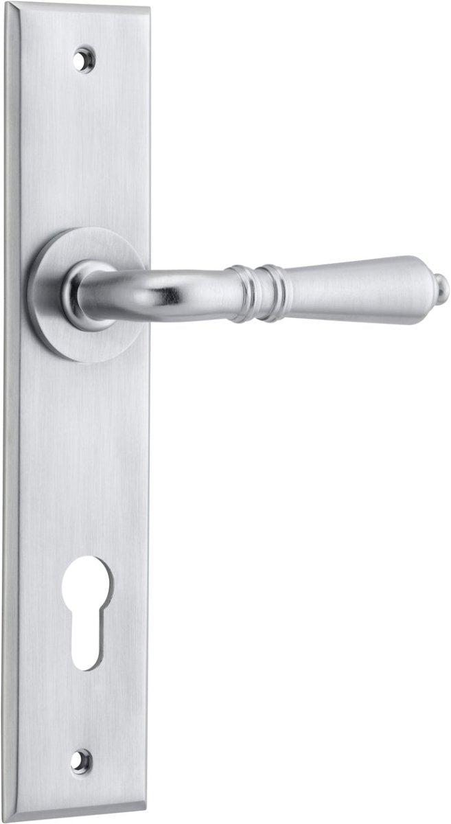 Sarlat Lever - Chamfered Backplate - Ella Grace - Iver - Brushed Chrome - Door Levers